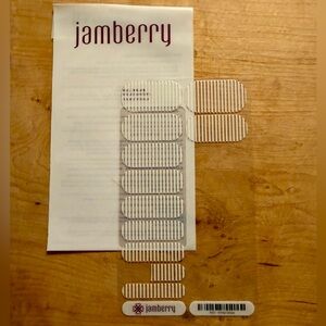 Jamberry Beige and White Nail Wraps